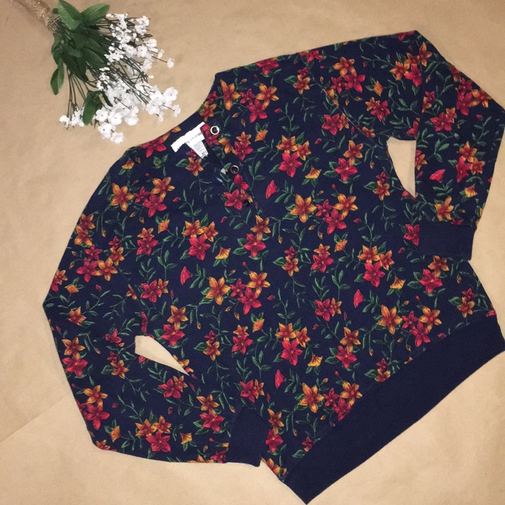 Long sleeve button blouse